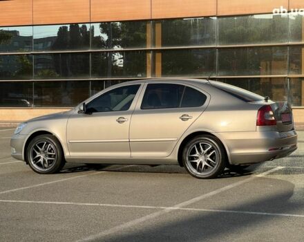 Бежевый Шкода Октавия, объемом двигателя 1.2 л и пробегом 190 тыс. км за 6900 $, фото 7 на Automoto.ua