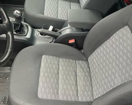 Бежевый Шкода Октавия, объемом двигателя 1.6 л и пробегом 279 тыс. км за 8100 $, фото 12 на Automoto.ua