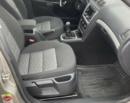 Бежевый Шкода Октавия, объемом двигателя 1.6 л и пробегом 279 тыс. км за 8100 $, фото 10 на Automoto.ua