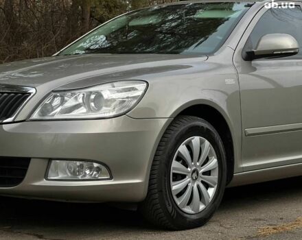Бежевый Шкода Октавия, объемом двигателя 1.2 л и пробегом 190 тыс. км за 6900 $, фото 12 на Automoto.ua