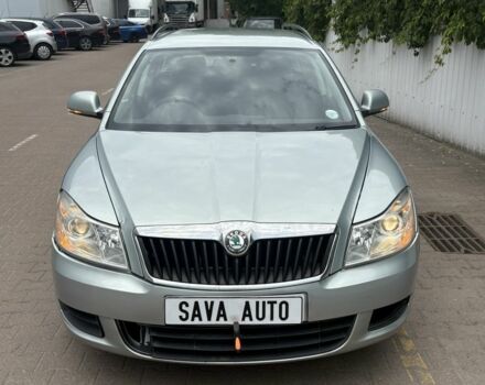 Бежевый Шкода Октавия, объемом двигателя 1.6 л и пробегом 133 тыс. км за 3600 $, фото 1 на Automoto.ua