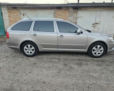 Бежевий Шкода Октавія, об'ємом двигуна 1.2 л та пробігом 272 тис. км за 6500 $, фото 2 на Automoto.ua
