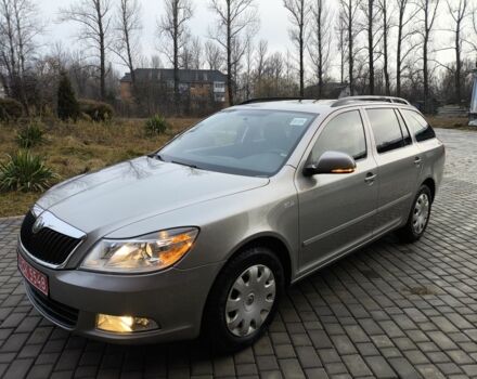 Бежевый Шкода Октавия, объемом двигателя 1.6 л и пробегом 218 тыс. км за 7300 $, фото 3 на Automoto.ua