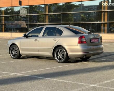 Бежевый Шкода Октавия, объемом двигателя 1.2 л и пробегом 190 тыс. км за 6900 $, фото 3 на Automoto.ua