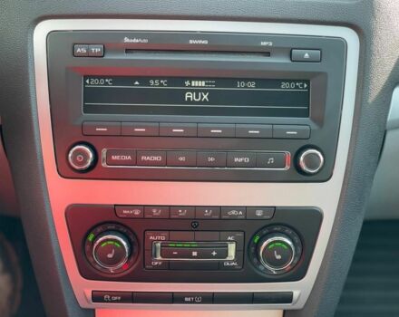 Бежевый Шкода Октавия, объемом двигателя 1.4 л и пробегом 214 тыс. км за 7400 $, фото 12 на Automoto.ua