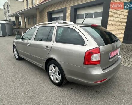 Бежевий Шкода Октавія, об'ємом двигуна 1.8 л та пробігом 239 тис. км за 8150 $, фото 6 на Automoto.ua