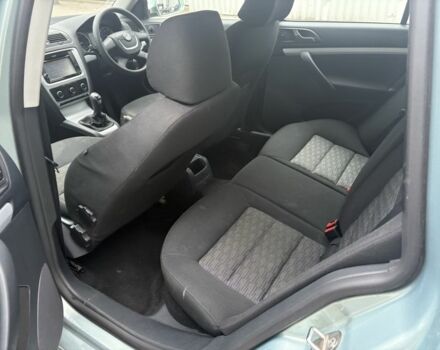 Бежевый Шкода Октавия, объемом двигателя 1.6 л и пробегом 133 тыс. км за 3600 $, фото 10 на Automoto.ua