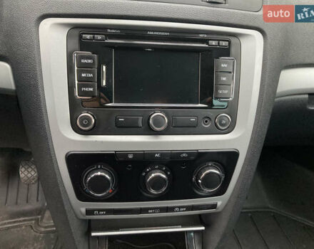 Бежевый Шкода Октавия, объемом двигателя 1.6 л и пробегом 279 тыс. км за 8100 $, фото 7 на Automoto.ua