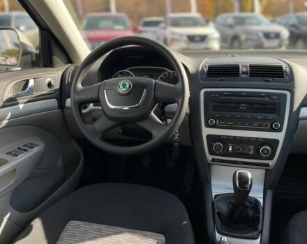 Бежевый Шкода Октавия, объемом двигателя 1.4 л и пробегом 214 тыс. км за 7400 $, фото 17 на Automoto.ua