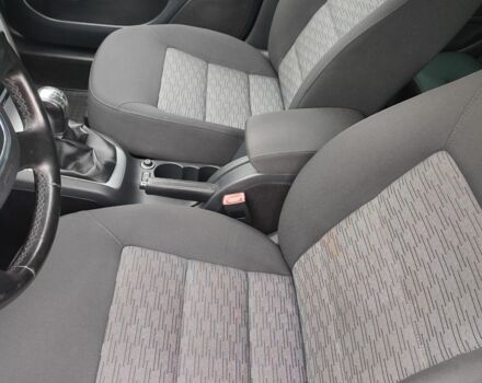 Бежевый Шкода Октавия, объемом двигателя 1 л и пробегом 136 тыс. км за 7600 $, фото 6 на Automoto.ua