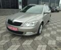 Бежевый Шкода Октавия, объемом двигателя 1 л и пробегом 136 тыс. км за 7600 $, фото 1 на Automoto.ua