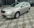 Бежевый Шкода Октавия, объемом двигателя 1 л и пробегом 136 тыс. км за 7600 $, фото 1 на Automoto.ua