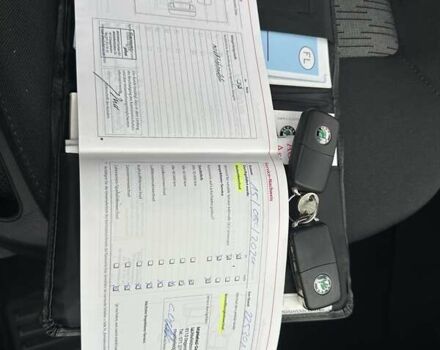 Бежевий Шкода Октавія, об'ємом двигуна 1.8 л та пробігом 239 тис. км за 8150 $, фото 31 на Automoto.ua