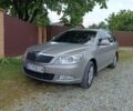 Бежевый Шкода Октавия, объемом двигателя 1.8 л и пробегом 136 тыс. км за 9500 $, фото 1 на Automoto.ua