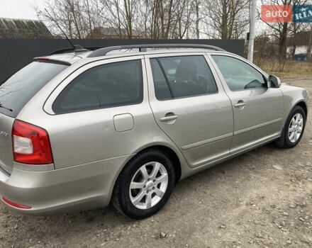 Бежевый Шкода Октавия, объемом двигателя 1.6 л и пробегом 279 тыс. км за 8100 $, фото 3 на Automoto.ua