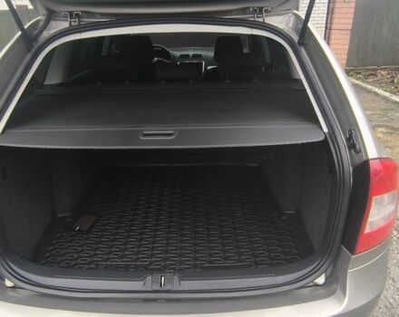 Бежевий Шкода Октавія, об'ємом двигуна 1.8 л та пробігом 2 тис. км за 10300 $, фото 7 на Automoto.ua