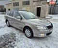 Бежевый Шкода Октавия, объемом двигателя 1.6 л и пробегом 127 тыс. км за 9800 $, фото 62 на Automoto.ua