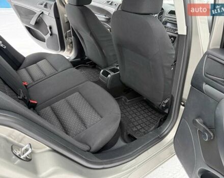 Бежевый Шкода Октавия, объемом двигателя 1.6 л и пробегом 199 тыс. км за 7500 $, фото 14 на Automoto.ua