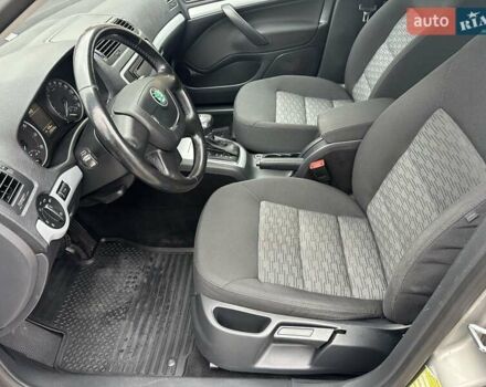 Бежевий Шкода Октавія, об'ємом двигуна 1.8 л та пробігом 239 тис. км за 8150 $, фото 18 на Automoto.ua