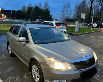 Бежевый Шкода Октавия, объемом двигателя 1.6 л и пробегом 248 тыс. км за 1822 $, фото 1 на Automoto.ua