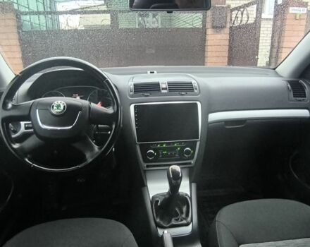 Бежевий Шкода Октавія, об'ємом двигуна 1.8 л та пробігом 2 тис. км за 10300 $, фото 6 на Automoto.ua