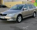 Бежевый Шкода Октавия, объемом двигателя 1.6 л и пробегом 216 тыс. км за 7500 $, фото 1 на Automoto.ua