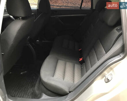 Бежевый Шкода Октавия, объемом двигателя 1.97 л и пробегом 292 тыс. км за 7300 $, фото 18 на Automoto.ua