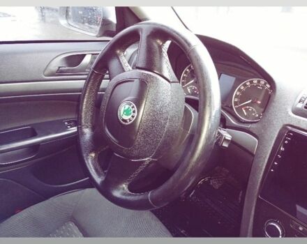 Бежевый Шкода Октавия, объемом двигателя 2 л и пробегом 295 тыс. км за 7300 $, фото 5 на Automoto.ua