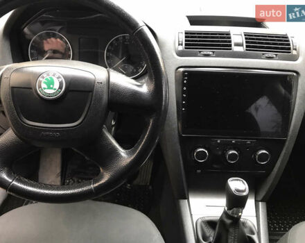 Бежевый Шкода Октавия, объемом двигателя 1.97 л и пробегом 292 тыс. км за 7300 $, фото 6 на Automoto.ua