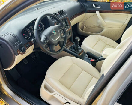 Шкода Октавия 2012 в Умани на Automoto.ua Бежевый Шкода Октавия, объемом двигателя 1.6 л и пробегом 208 тыс. км за 8800 $, фото 16 на Automoto.ua