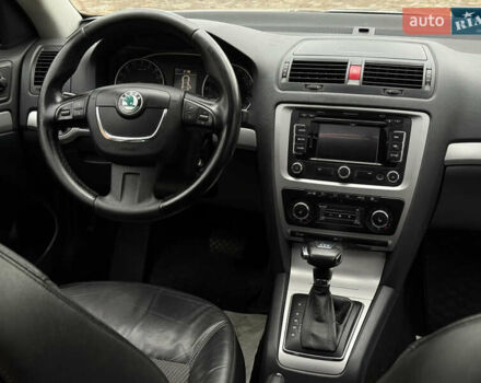 Бежевый Шкода Октавия, объемом двигателя 2 л и пробегом 278 тыс. км за 9400 $, фото 19 на Automoto.ua