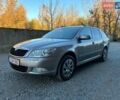 Бежевый Шкода Октавия, объемом двигателя 1.99 л и пробегом 209 тыс. км за 9200 $, фото 1 на Automoto.ua