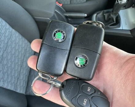 Шкода Октавія 2012 у Вінниці на Automoto.ua Бежевий Шкода Октавія, об'ємом двигуна 1.6 л та пробігом 180 тис. км за 8800 $, фото 17 на Automoto.ua