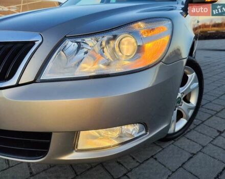 Бежевый Шкода Октавия, объемом двигателя 1.8 л и пробегом 190 тыс. км за 7555 $, фото 61 на Automoto.ua