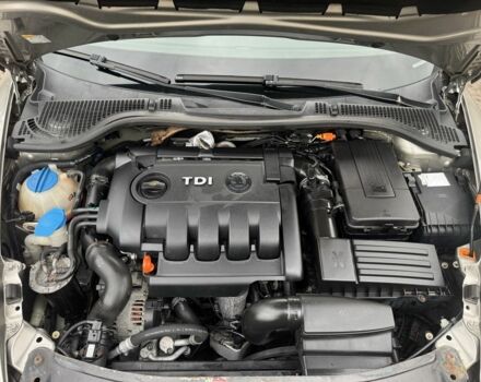 Бежевый Шкода Октавия, объемом двигателя 2 л и пробегом 250 тыс. км за 3950 $, фото 22 на Automoto.ua