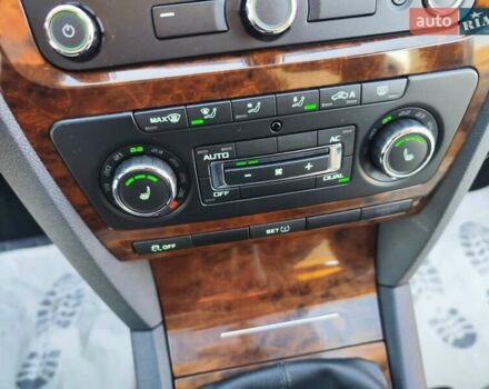 Бежевый Шкода Октавия, объемом двигателя 1.8 л и пробегом 190 тыс. км за 7555 $, фото 25 на Automoto.ua