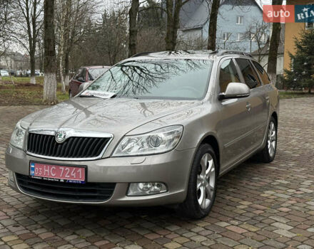 Бежевый Шкода Октавия, объемом двигателя 2 л и пробегом 278 тыс. км за 9400 $, фото 7 на Automoto.ua