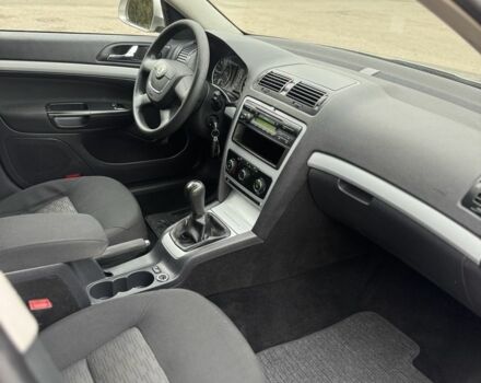 Бежевый Шкода Октавия, объемом двигателя 2 л и пробегом 250 тыс. км за 3950 $, фото 15 на Automoto.ua