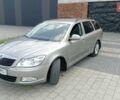 Бежевый Шкода Октавия, объемом двигателя 1.6 л и пробегом 272 тыс. км за 8600 $, фото 1 на Automoto.ua