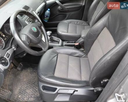 Бежевый Шкода Октавия, объемом двигателя 1.97 л и пробегом 242 тыс. км за 10800 $, фото 7 на Automoto.ua