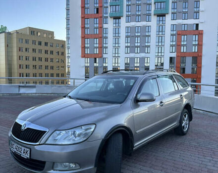 Шкода Октавия 2012 в Киеве на Automoto.ua Бежевый Шкода Октавия, объемом двигателя 1.6 л и пробегом 338 тыс. км за 5800 $, фото 7 на Automoto.ua