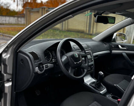 Шкода Октавія 2012 у Харкові на Automoto.ua Бежевий Шкода Октавія, об'ємом двигуна 1.8 л та пробігом 219 тис. км за 8700 $, фото 11 на Automoto.ua