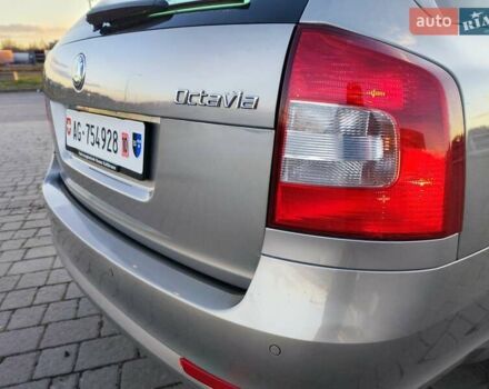 Бежевый Шкода Октавия, объемом двигателя 1.8 л и пробегом 190 тыс. км за 7555 $, фото 69 на Automoto.ua