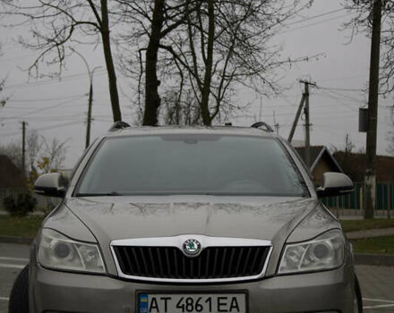 Бежевый Шкода Октавия, объемом двигателя 1.6 л и пробегом 286 тыс. км за 7500 $, фото 20 на Automoto.ua