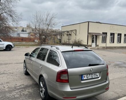 Бежевый Шкода Октавия, объемом двигателя 2 л и пробегом 250 тыс. км за 3950 $, фото 6 на Automoto.ua