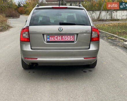 Шкода Октавія 2012 у Харкові на Automoto.ua Бежевий Шкода Октавія, об'ємом двигуна 1.8 л та пробігом 219 тис. км за 8700 $, фото 2 на Automoto.ua