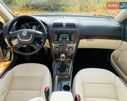 Шкода Октавия 2012 в Умани на Automoto.ua Бежевый Шкода Октавия, объемом двигателя 1.6 л и пробегом 208 тыс. км за 8800 $, фото 17 на Automoto.ua
