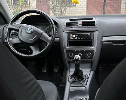 Бежевий Шкода Октавія, об'ємом двигуна 1.97 л та пробігом 299 тис. км за 8300 $, фото 7 на Automoto.ua