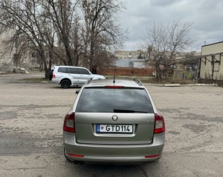 Бежевый Шкода Октавия, объемом двигателя 2 л и пробегом 250 тыс. км за 3950 $, фото 5 на Automoto.ua