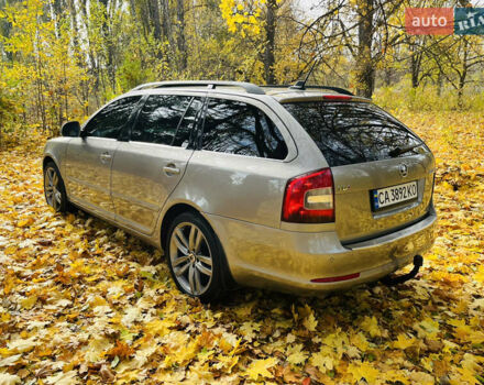 Шкода Октавия 2012 в Умани на Automoto.ua Бежевый Шкода Октавия, объемом двигателя 1.6 л и пробегом 208 тыс. км за 8800 $, фото 11 на Automoto.ua